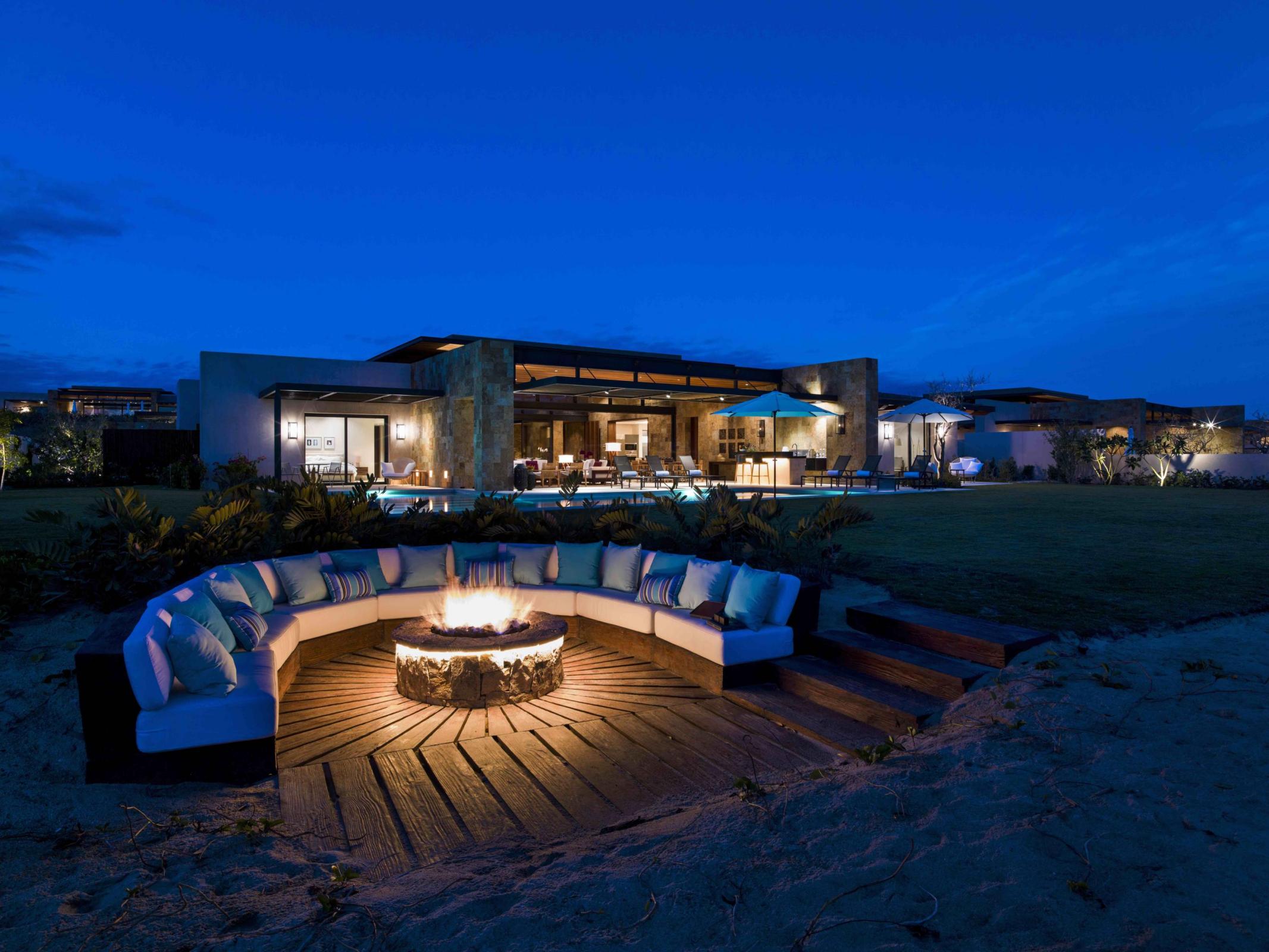 enclaves ritz carlton